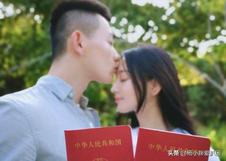 张馨予和老公十指紧扣秀恩爱,张馨予晒老公