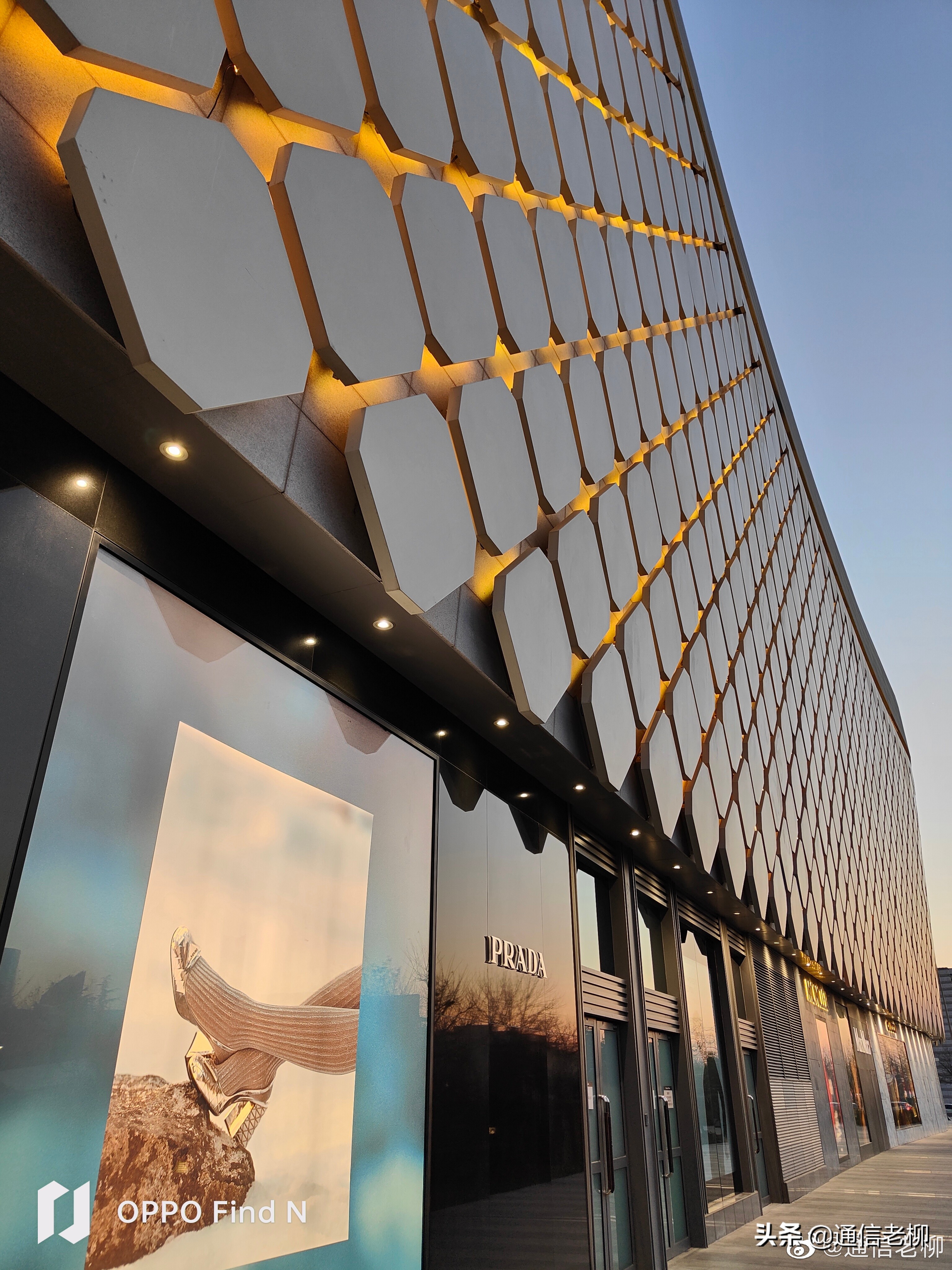 oppofindn折叠旗舰优点与缺点,oppofindn折叠屏手机缺点