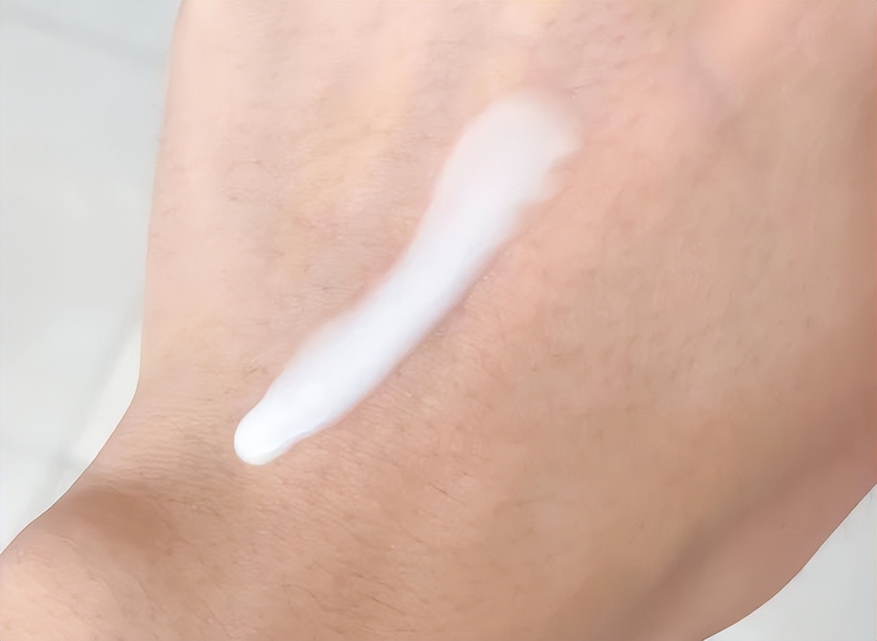 科颜氏防晒和科颜氏美白精华,vc377美白精华真的能变白吗