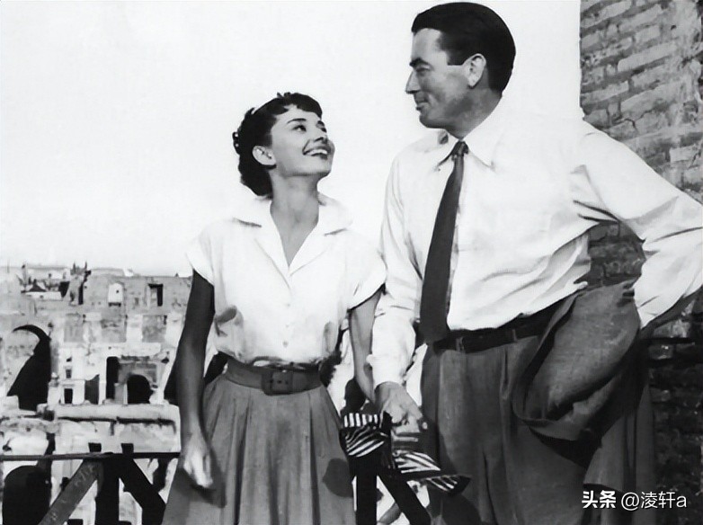 罗马假日安妮公主戴的王冠,罗马假日安妮公主图片