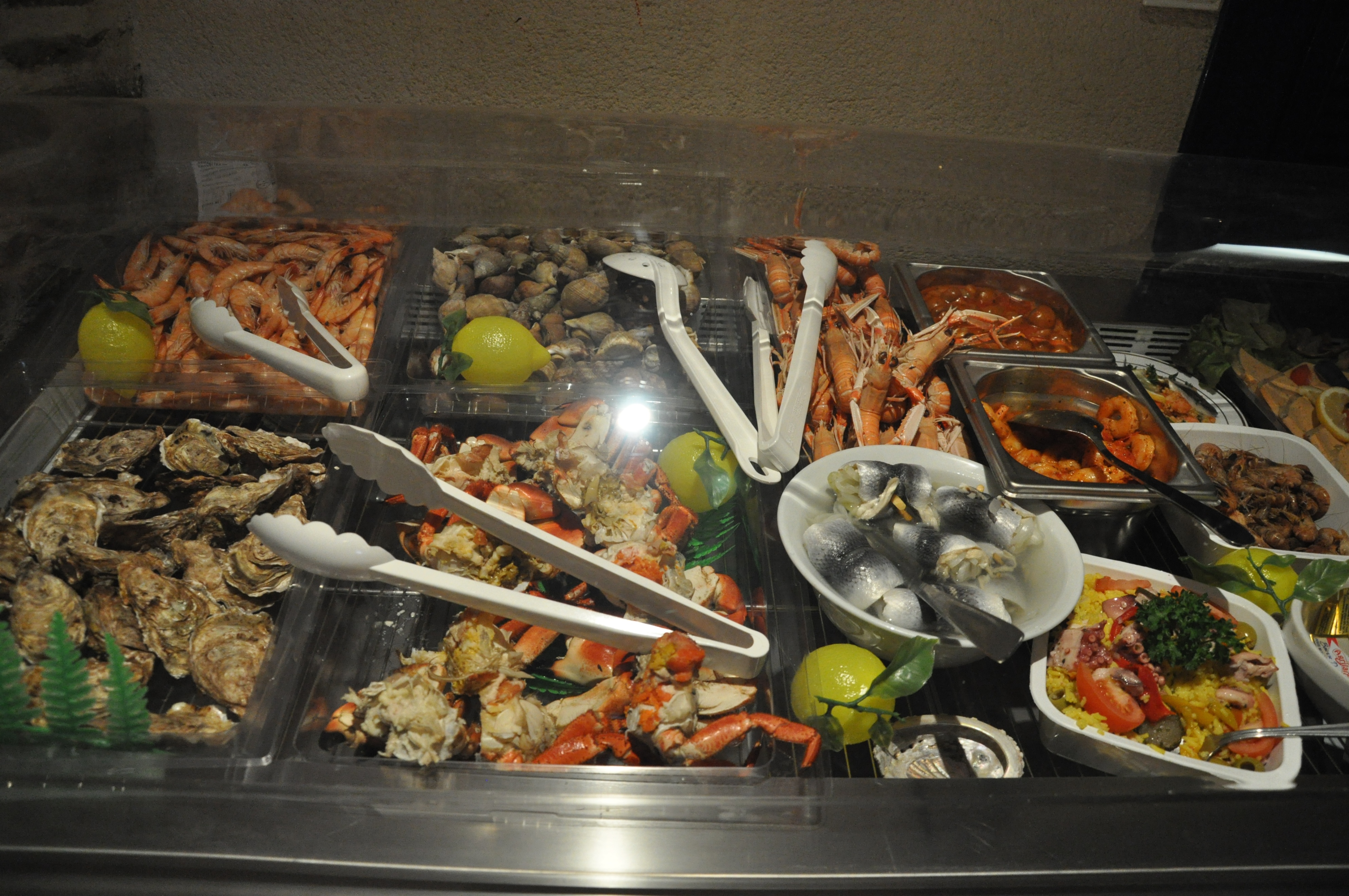 生蚝之都康卡勒：凯撒大帝太阳王拿破仑三世青睐，美味流传两千年