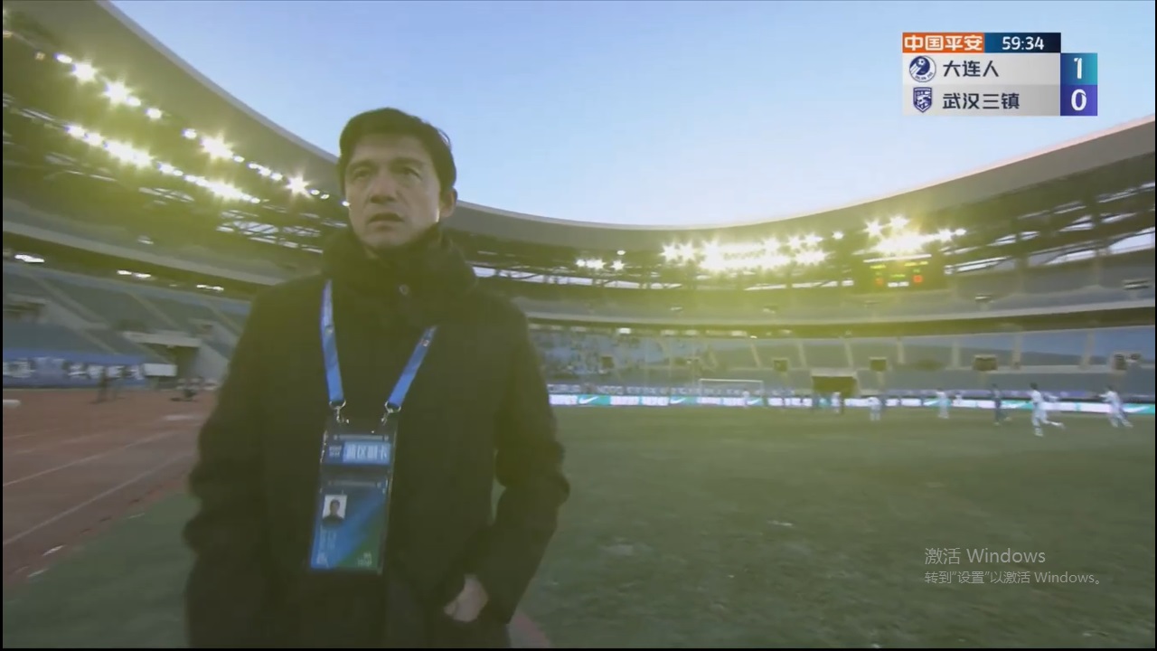 谢晖诡异镜头,谢晖角球破门