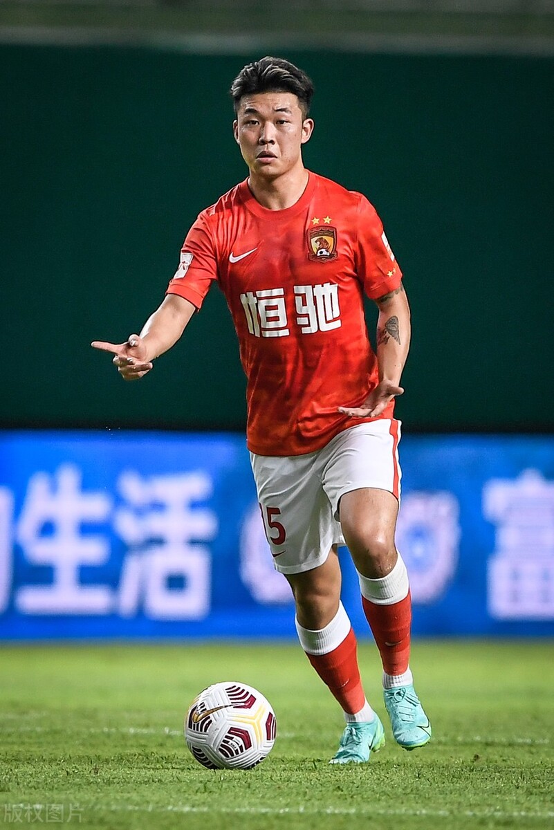 卡帅韦世豪杨立瑜,队魂回归郑智出任广州队主教练