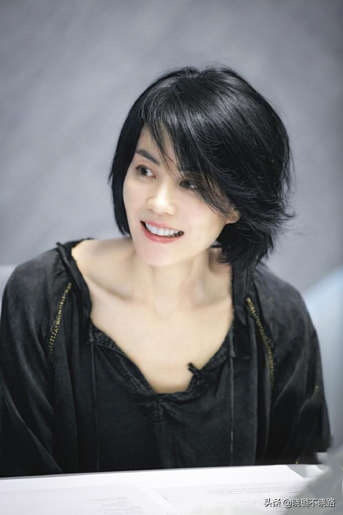 长相土气怎么改善蒜头鼻,鼻子塌是鼻骨缺失么