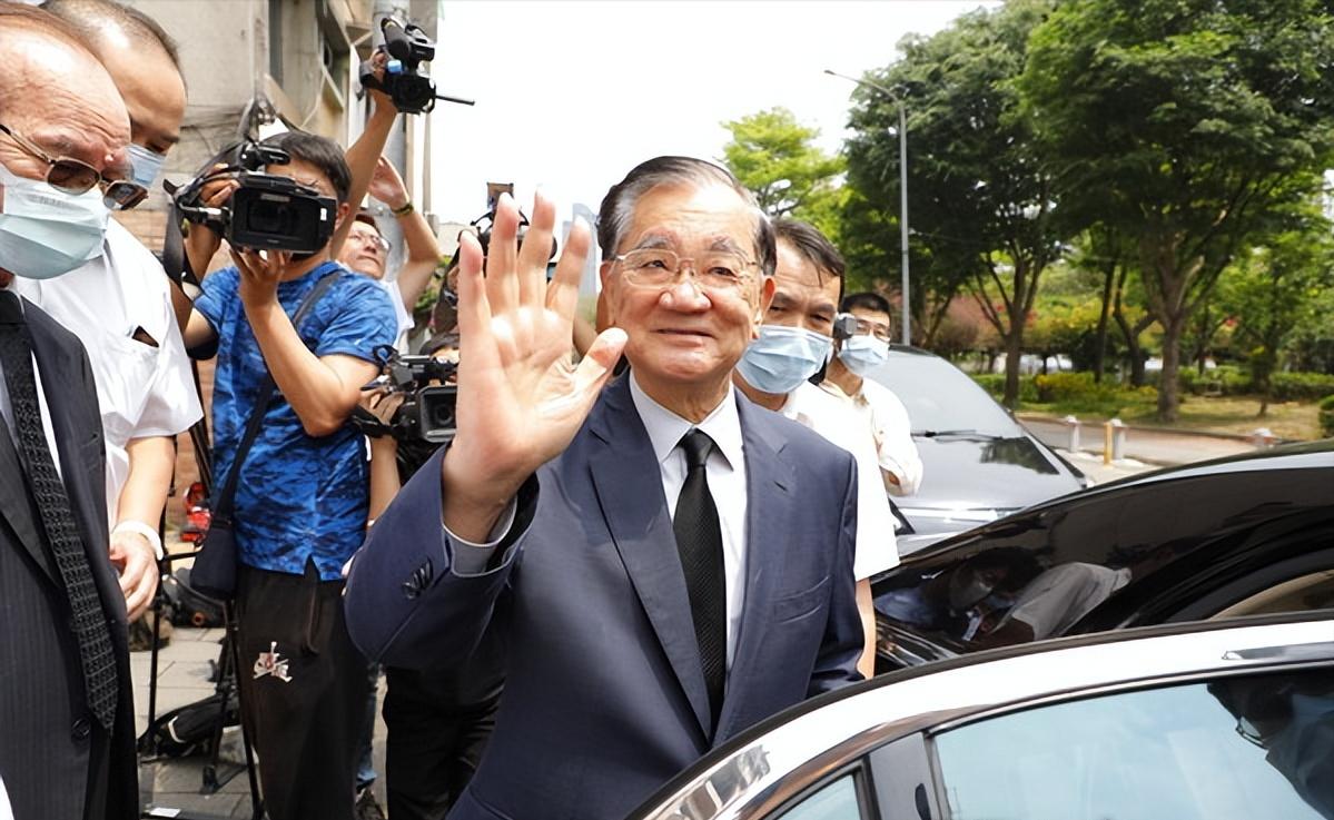 连家三代女性：开疆拓土赵兰坤，接管大权连方瑀，红豆千金蔡依珊