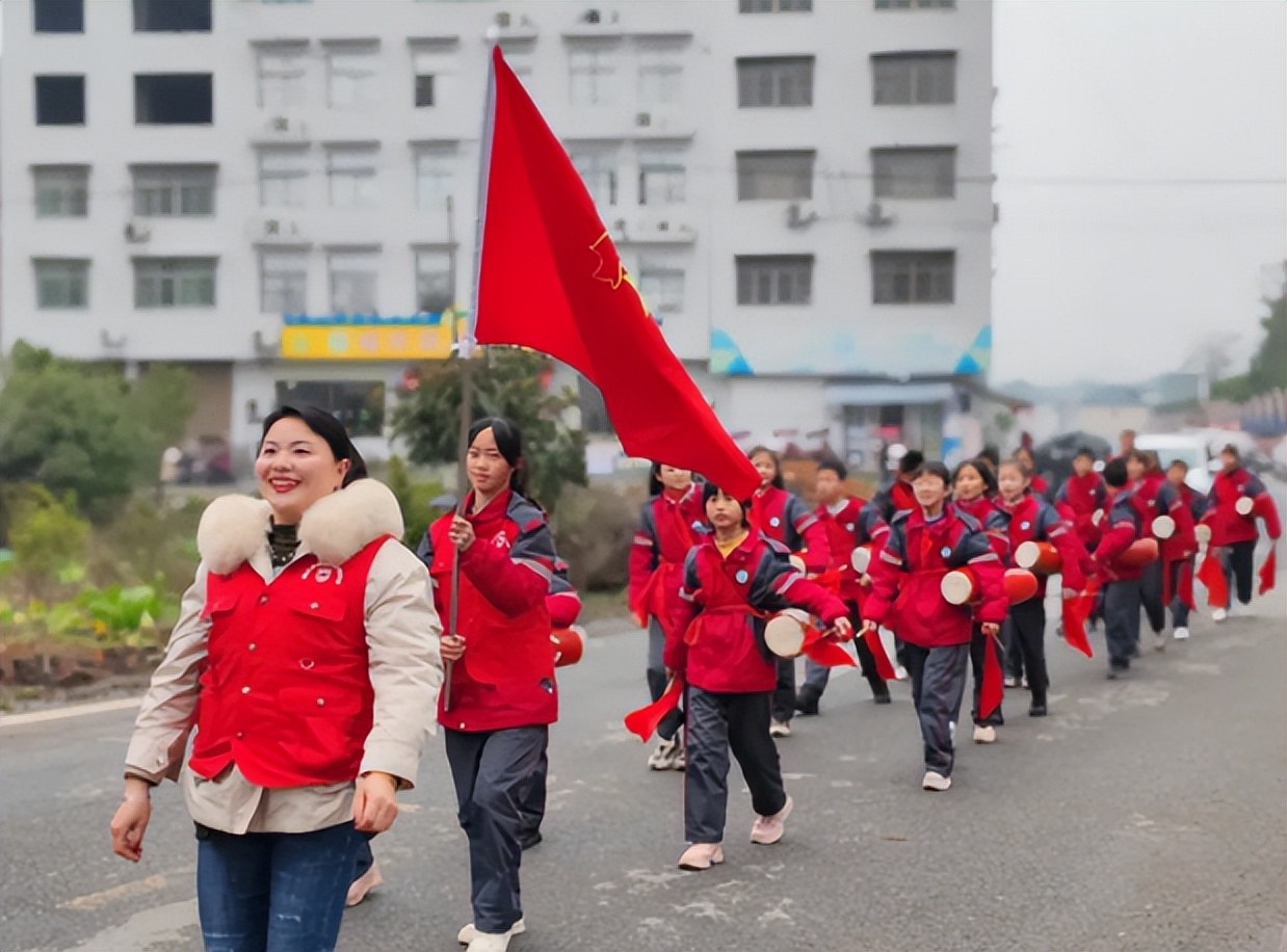 禁毒创意作品简单小学生,全民动员开展花式禁毒