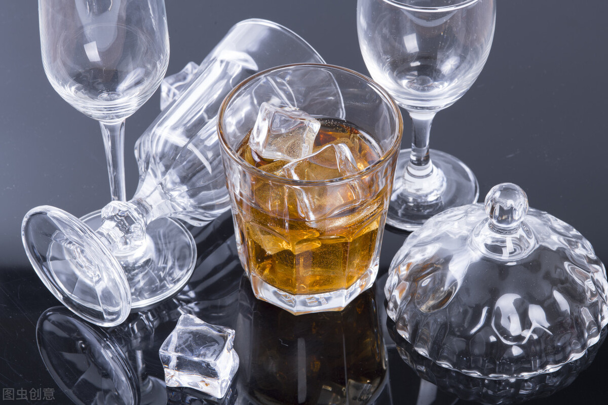 东财股票近期为什么大跌,东财大跌后走势