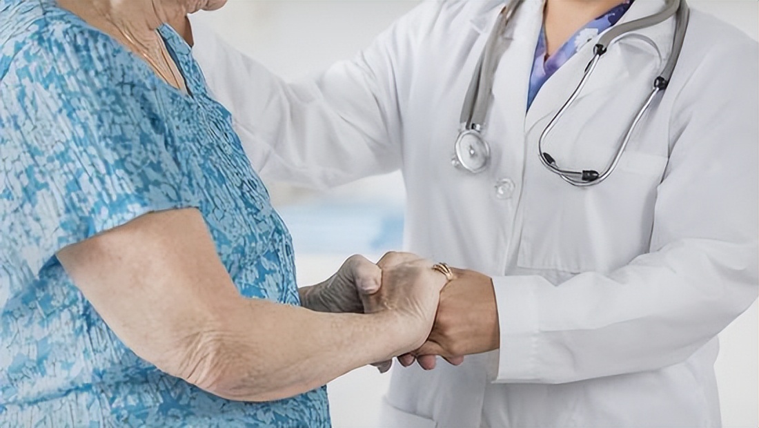 55女子确诊外阴癌，她的坏习惯为所有人敲响警钟，值得借鉴