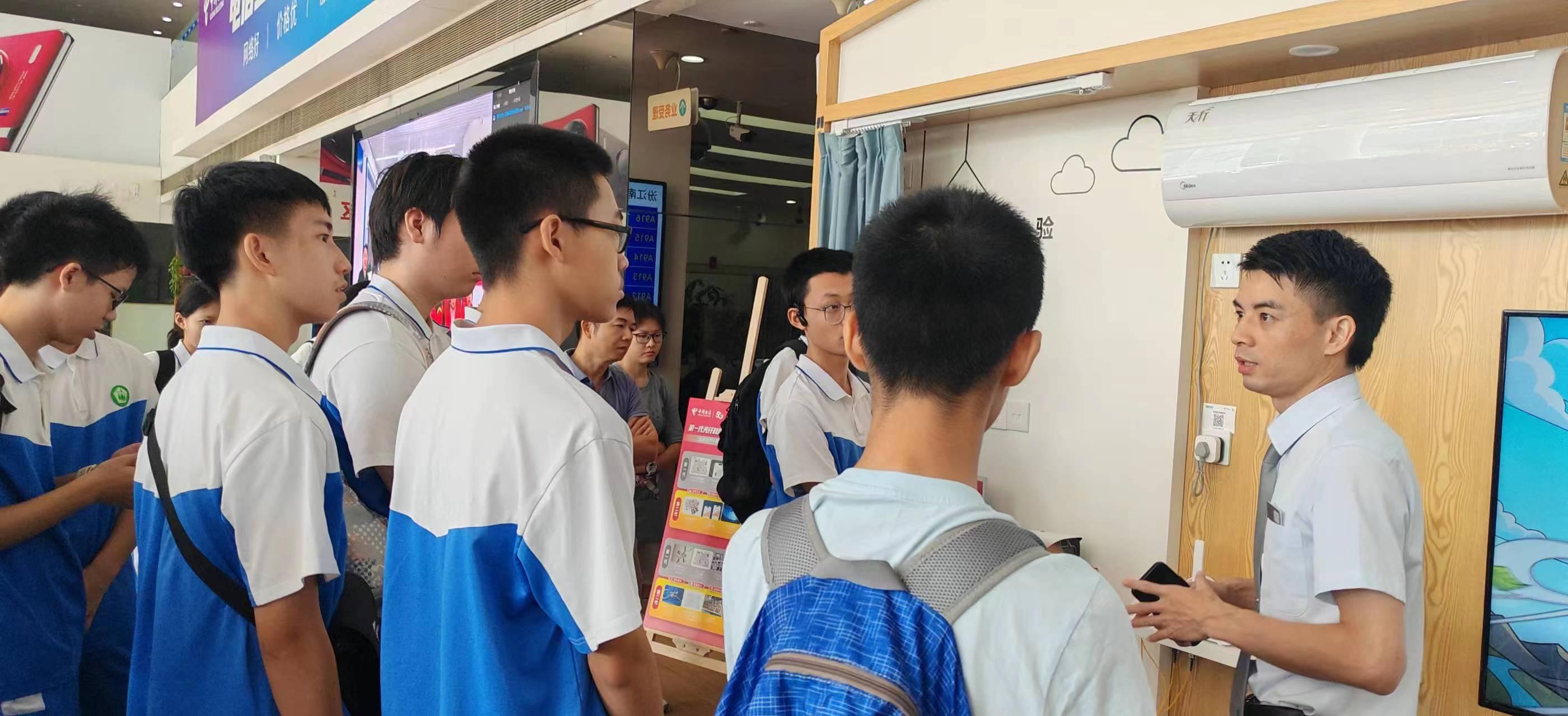 <html>
<head><title>502BadGateway</title></head>
<body>
<center><h1>502BadGateway</h1></center>
<hr><center>nginx</center>
</body>
</html>
<!--apaddingtodisableMSIEandChromefriendlyerrorpage-->
<!--apaddingtodisableMSIEandChromefriendlyerrorpage-->
<!--apaddingtodisableMSIEandChromefriendlyerrorpage-->
<!--apaddingtodisableMSIEandChromefriendlyerrorpage-->
<!--apaddingtodisableMSIEandChromefriendlyerrorpage-->
<!--apaddingtodisableMSIEandChromefriendlyerrorpage-->
