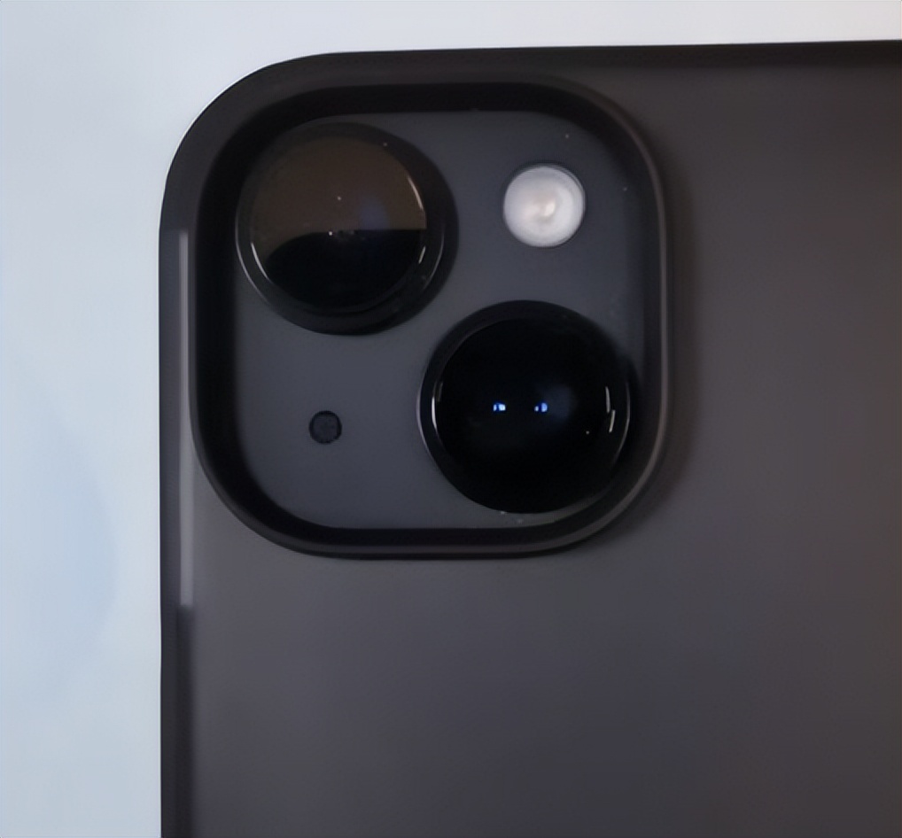 iphone14plus目前值得入手吗,iphone14plus和iphone15plus