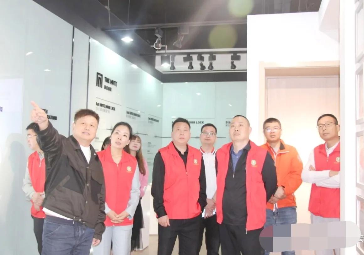 东莞商会交流会,东莞市河南商会会议