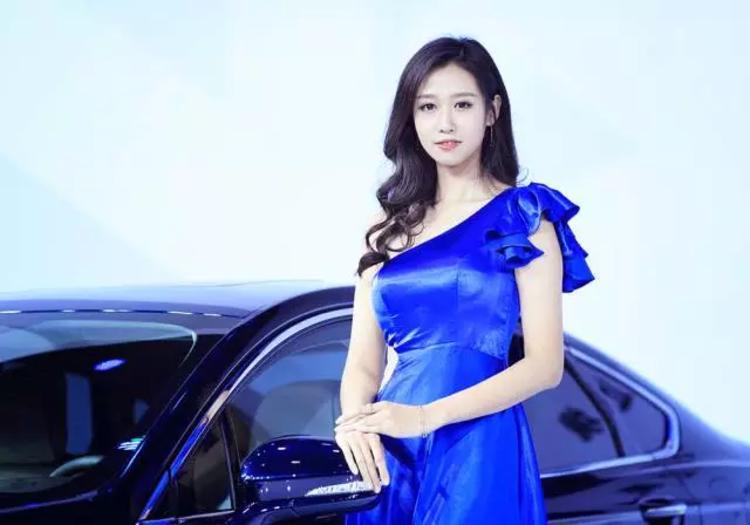 狮子座跟什么星座才是最般配的,狮子座男和哪个星座女最般配