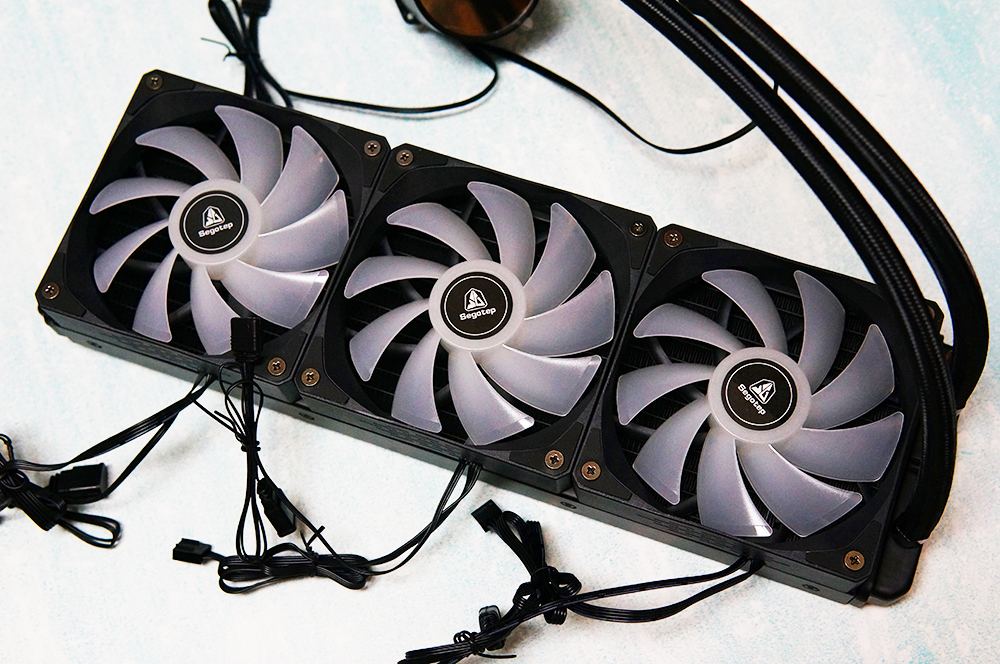 鑫谷昆仑御风幻影黑机箱,鑫谷昆仑御风机箱分体式水冷