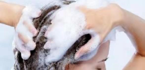 白醋洗头发的正确方法和用量,用白醋洗头发的用法和用量