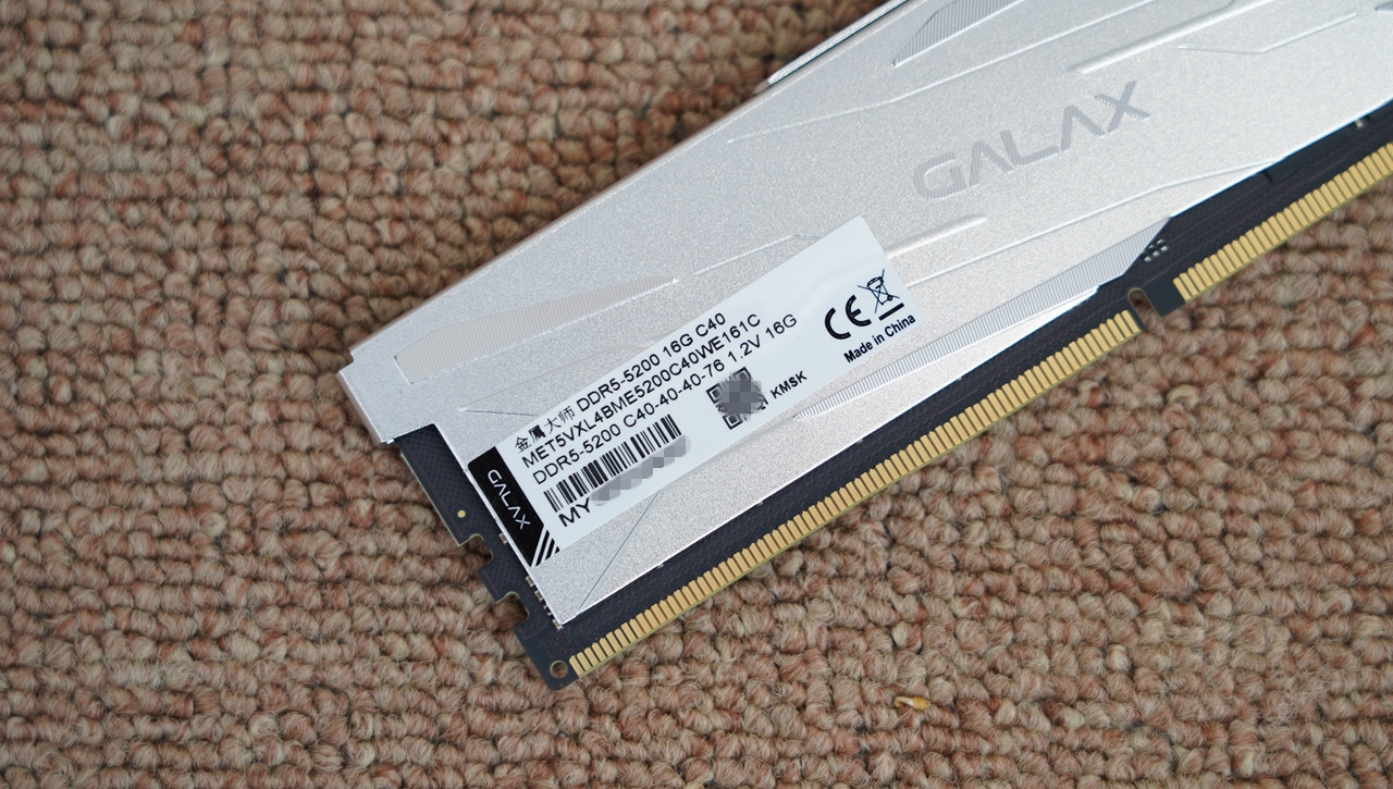 ddr5影驰星耀和七彩虹银翼内存条,影驰gamerrgbddr5内存评测