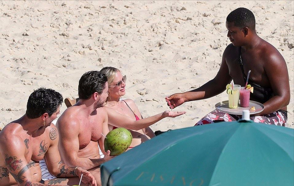 拜登的二儿子和大儿媳,伊万卡夫妇拜登