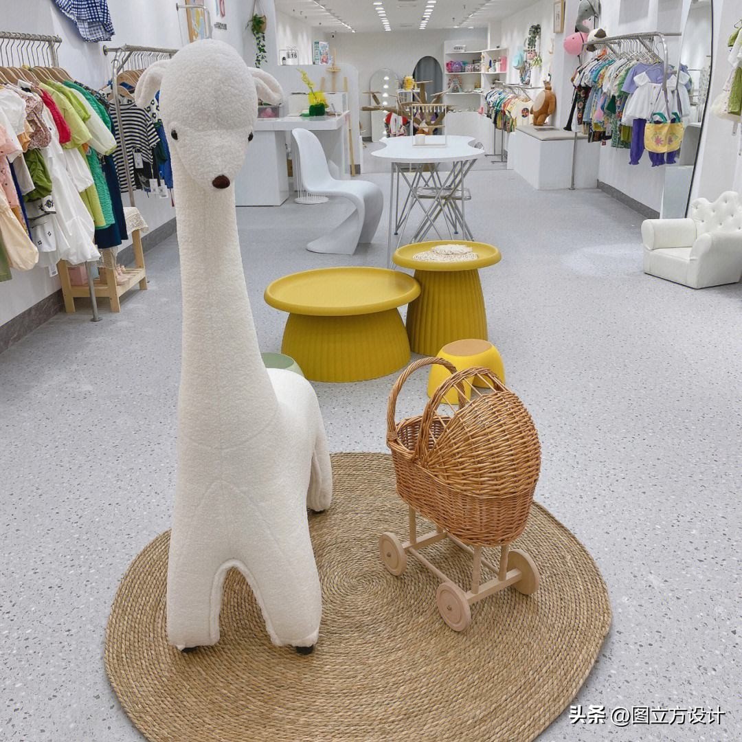 70平方童装店装修图,韩国潮牌童装店装修图