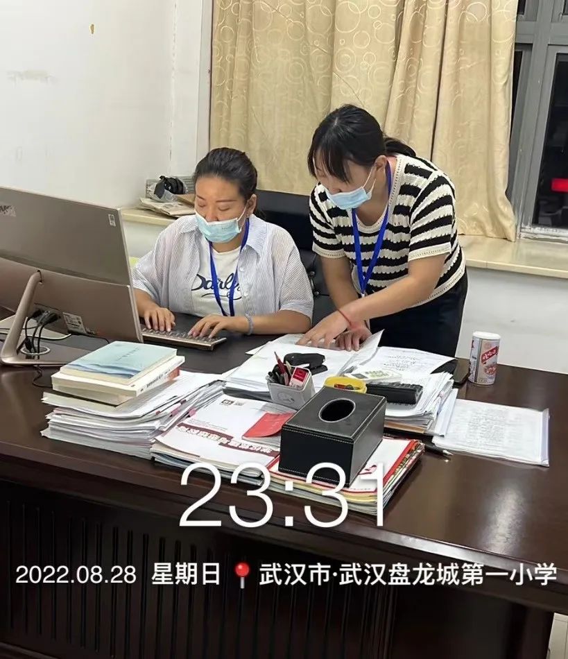 抗疫坚守一线岗位,坚守岗位奋战抗疫急救第一线