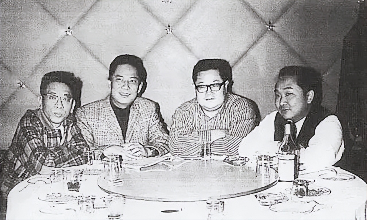 浪子古龙：是侠客也纵风流，爱酒，一生都离不开江湖、女人、酒