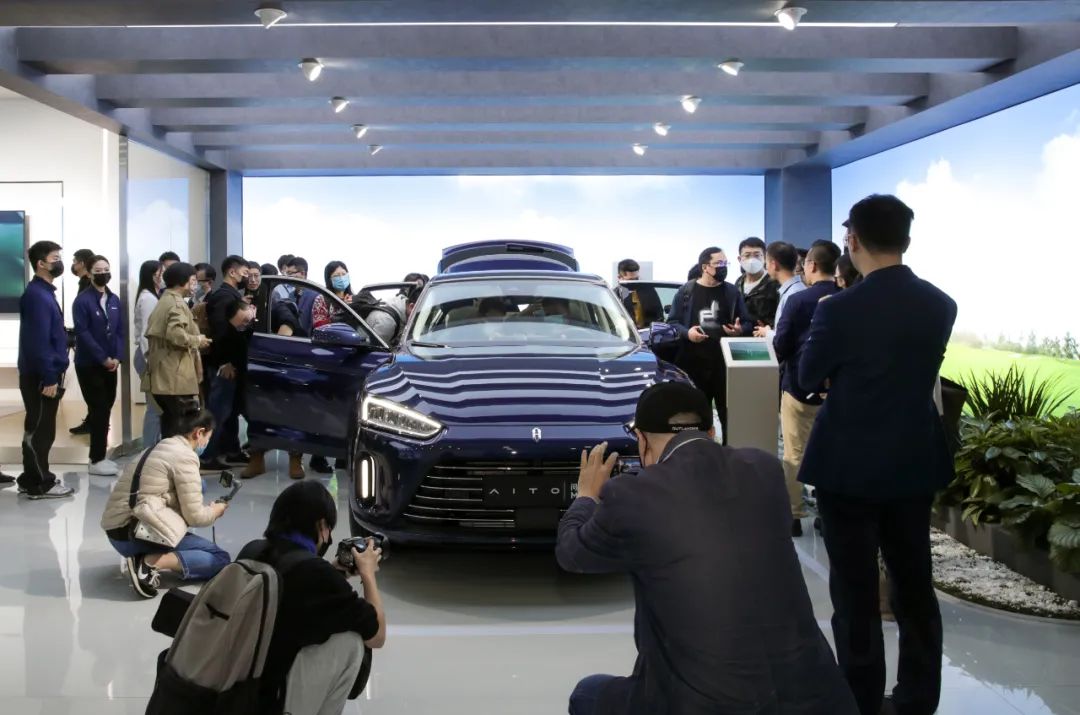 鸿蒙座舱世界第一,鸿蒙智能座舱哪里生产