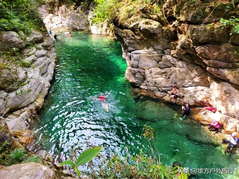 猴寨瀑布图片,猴寨溪谷