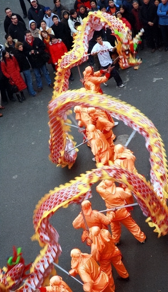 新年将至，一起回忆一下童年，探索你看过的那些花会！
