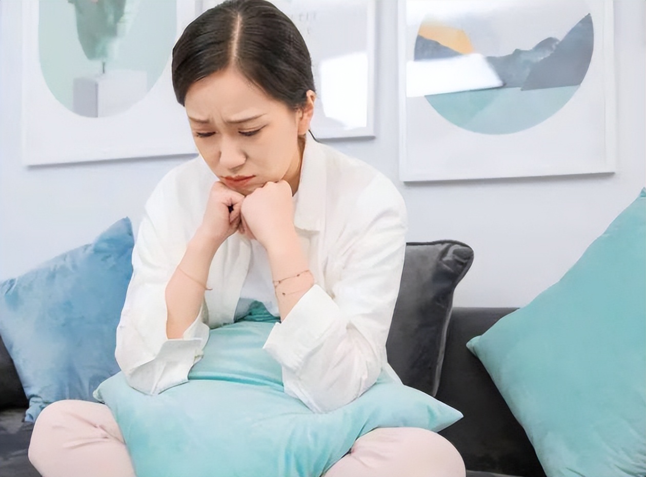 女人40岁后要多善待自己，常吃四种“零嘴”，补充“天然”雌激素