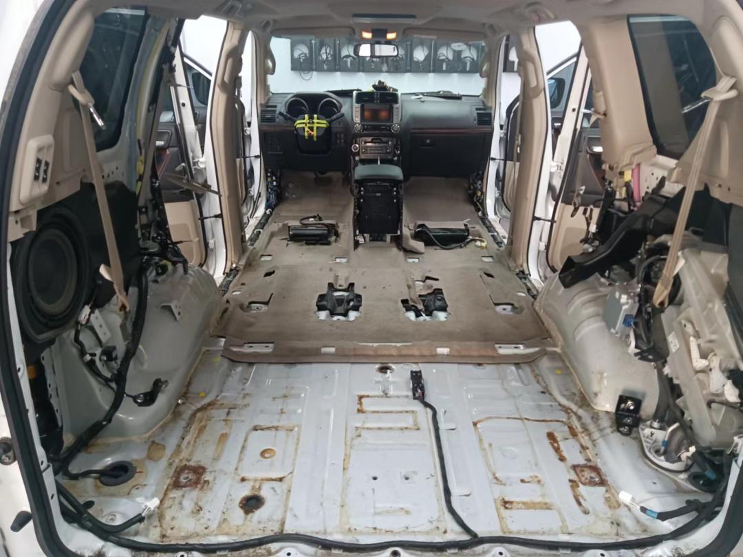 11年的丰田霸道翻新复活,破旧丰田翻新