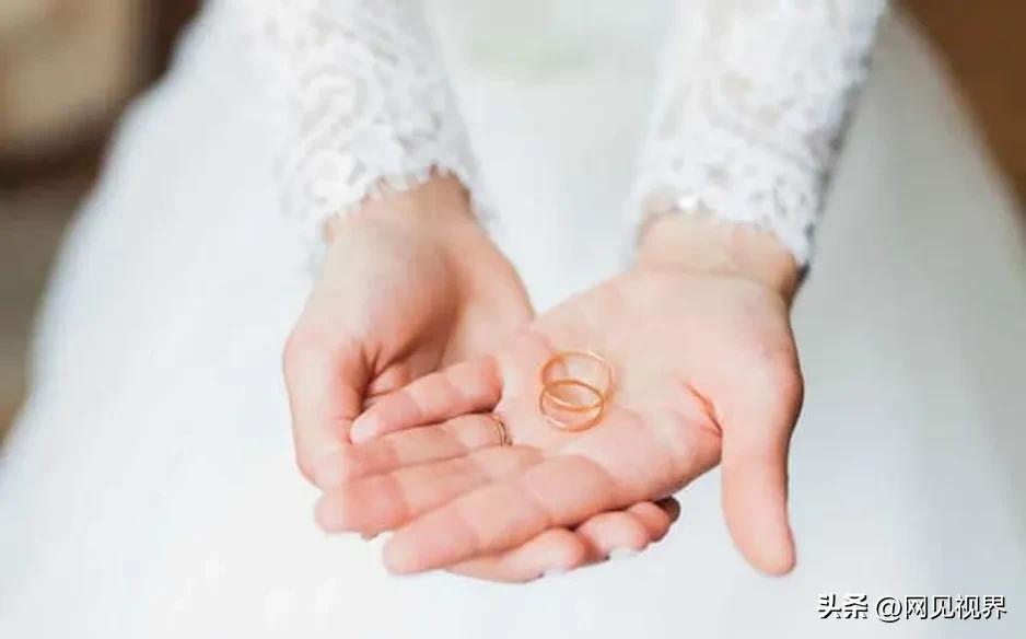 新娘大婚发现老公秘密,新娘结婚后撕下面具