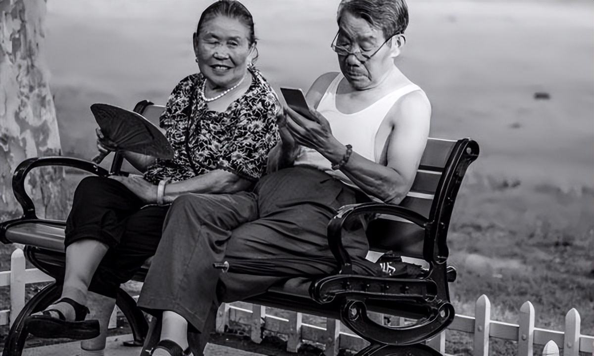 老年人还能过“夫妻生活”吗？注意3点，健康“恩爱”，不分年龄