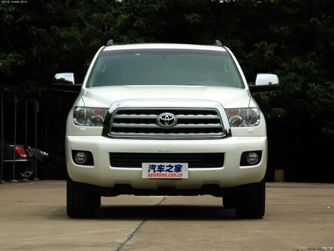 丰田红杉vs兰德酷路泽价格,丰田红杉二手车v6