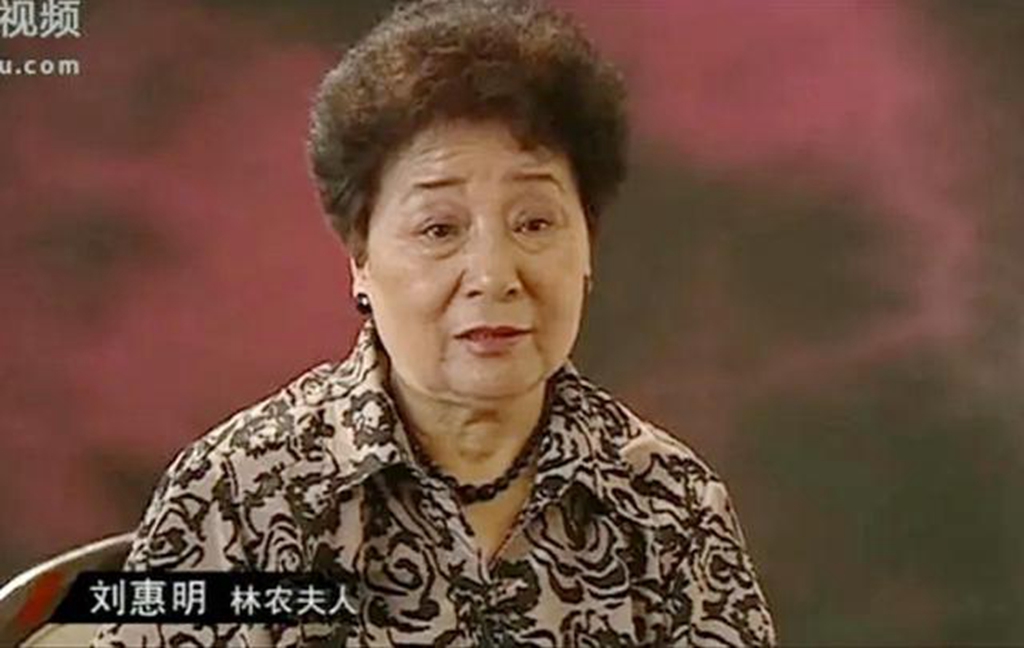 边寨烽火电影1957,反特影片边塞烽火免费观看