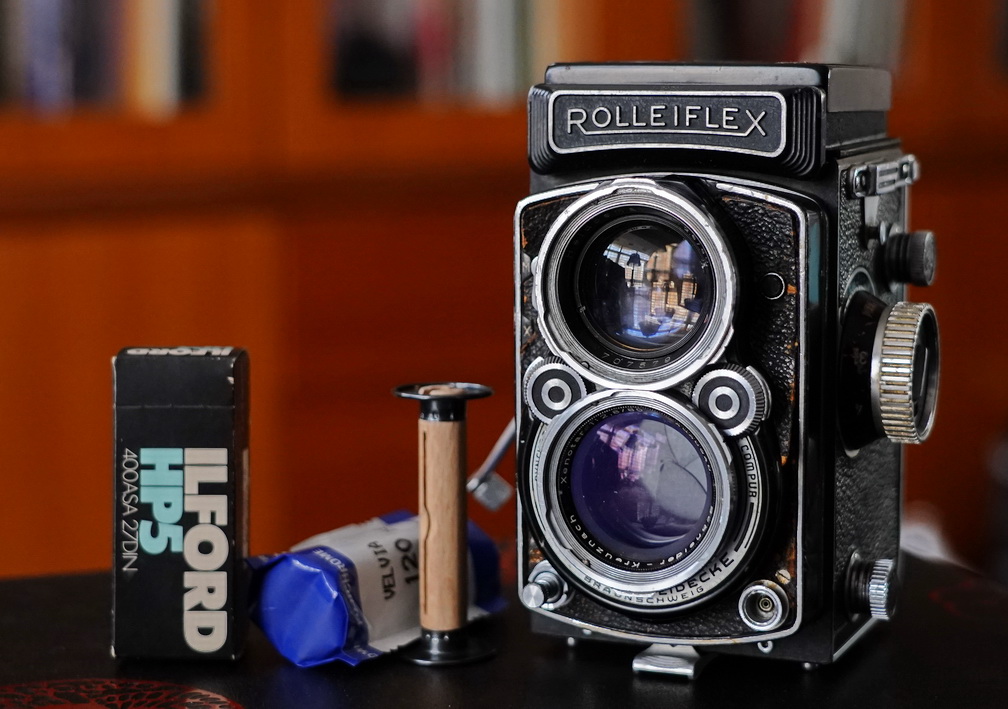 谈胶卷与胶卷暗盒收藏:过期的胶卷也有人要,或许还能卖个好价钱