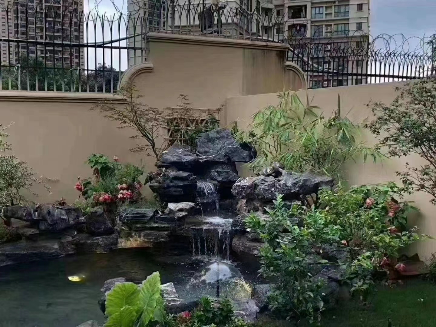 太湖石园林景观价格,太湖石园林庭院假山造景石