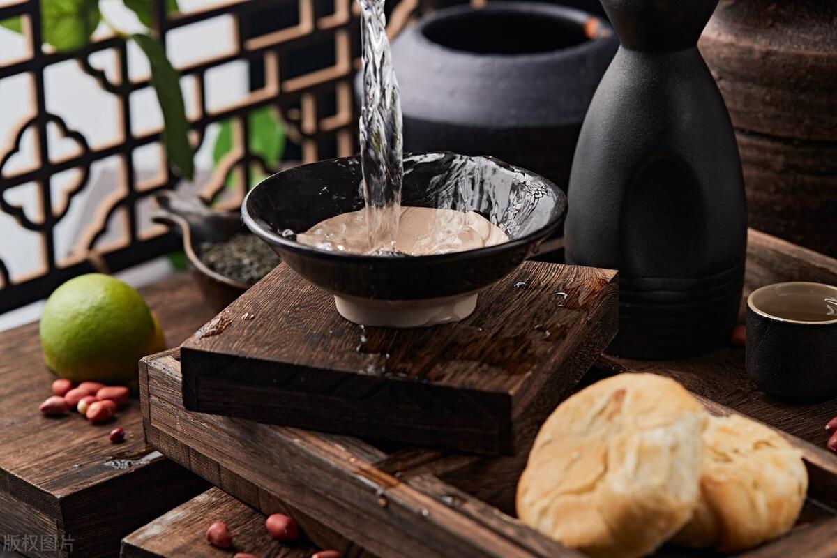 做白酒生意如何向客户催款?