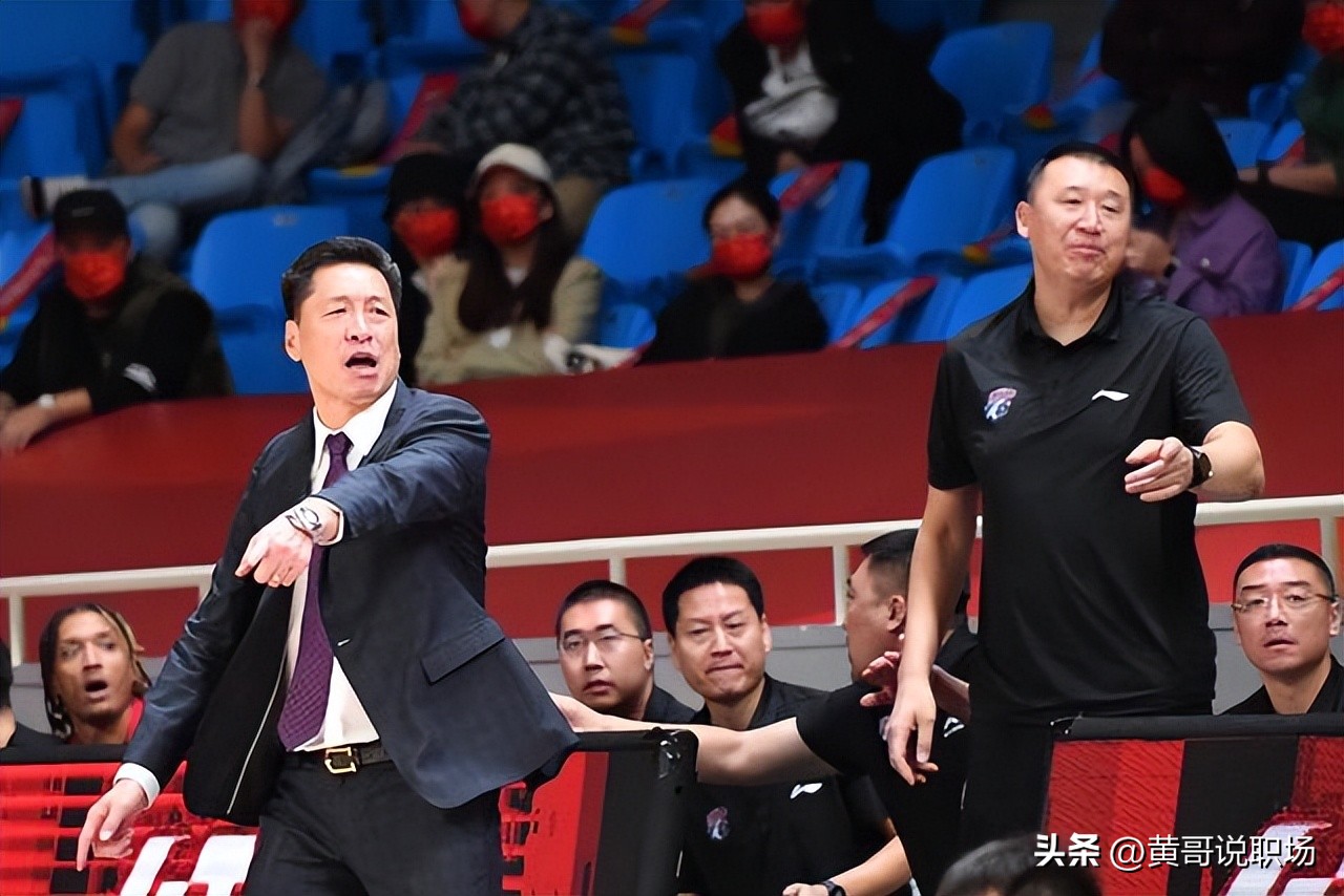 cba球员被吹6次犯规还在场上,cba两场比赛中连续出现六罚