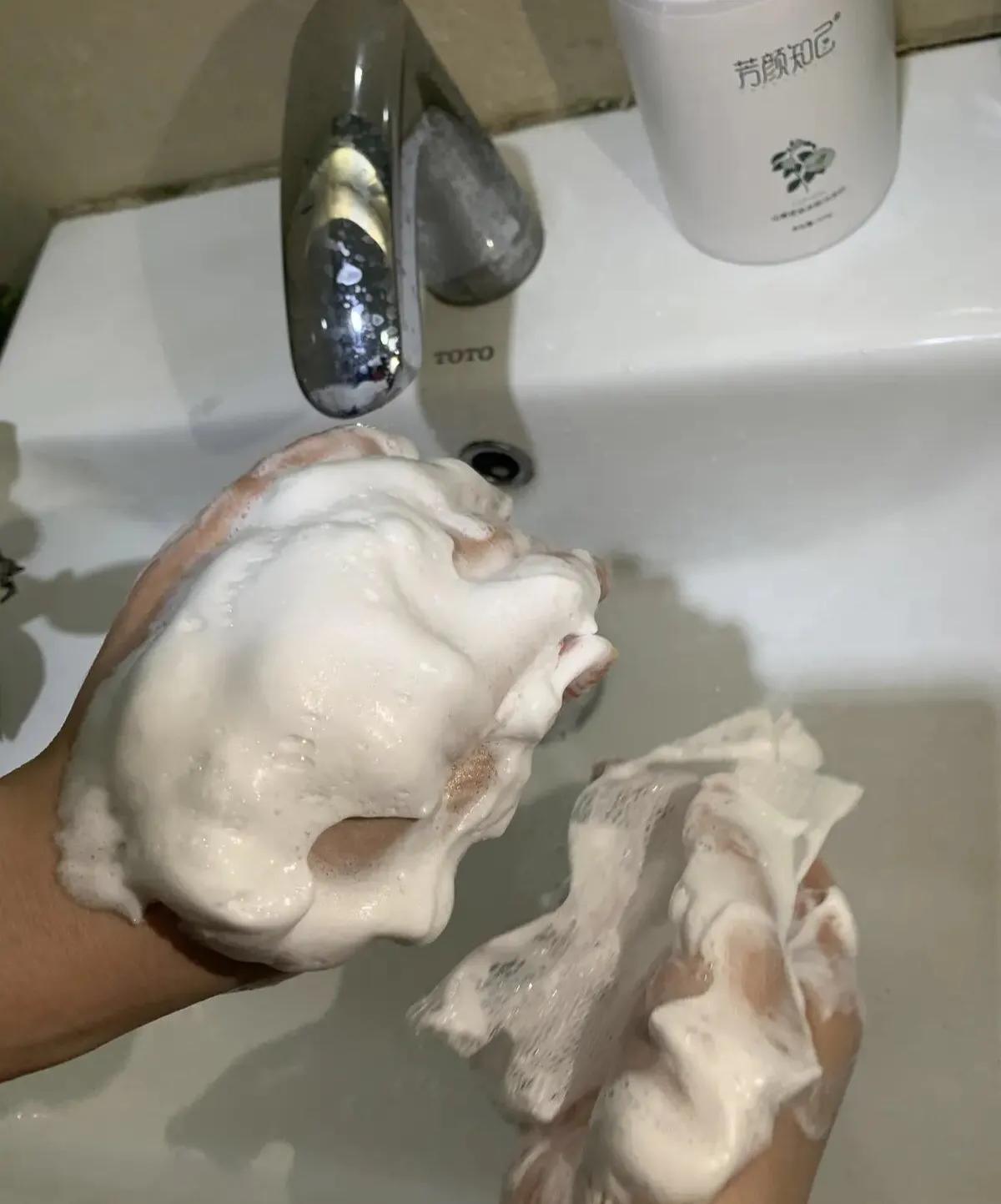 最好用的温和的氨基酸洗面奶,清洁力好又美白的氨基酸洗面奶