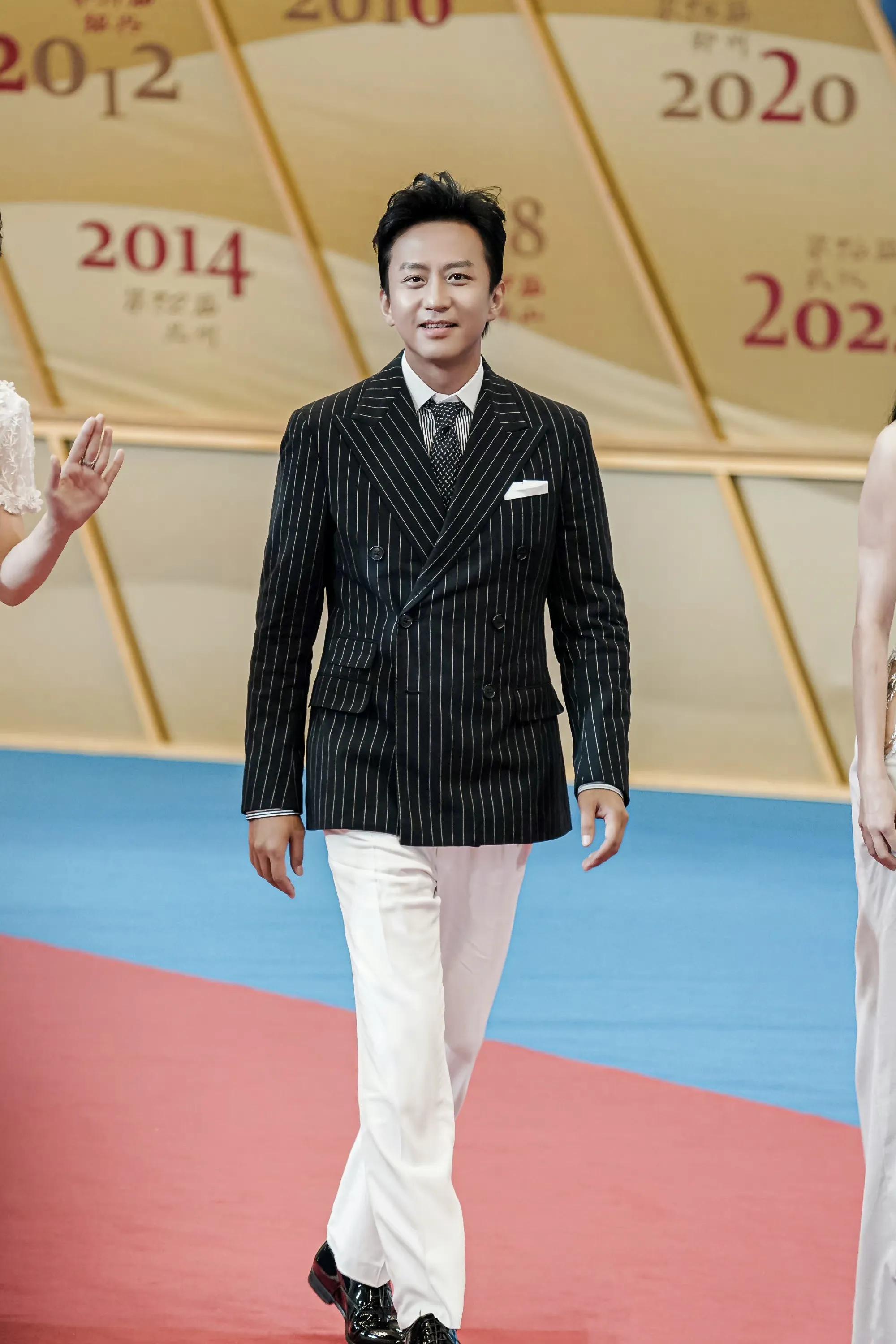 正品拉夫劳伦紫色标,拉夫劳伦紫标有女款吗