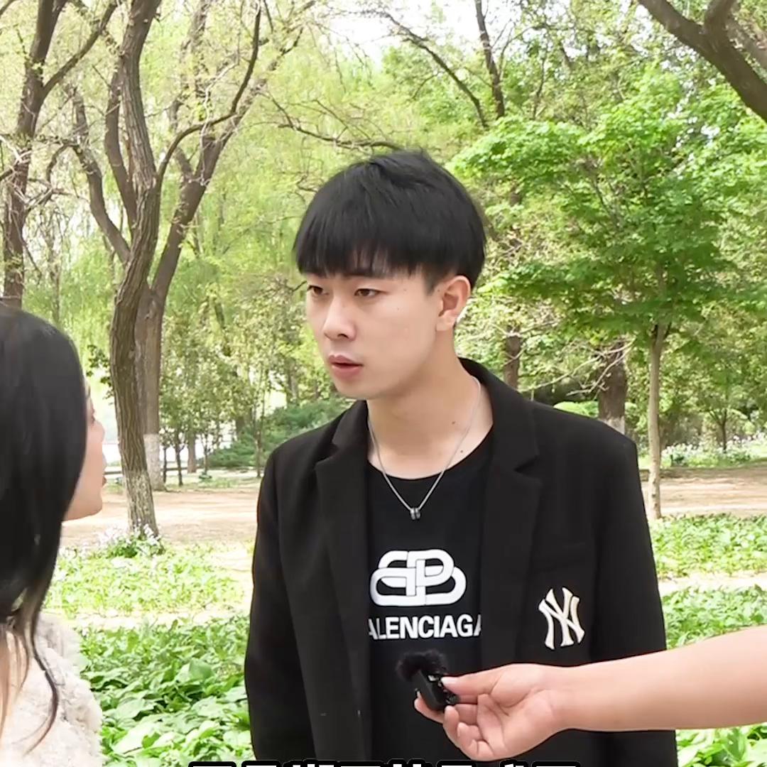 家人是一个人的底线,家人是你的底线我只是你的外人