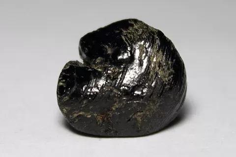 世界上最稀有的十大石头,世界上最有价值的22种石头