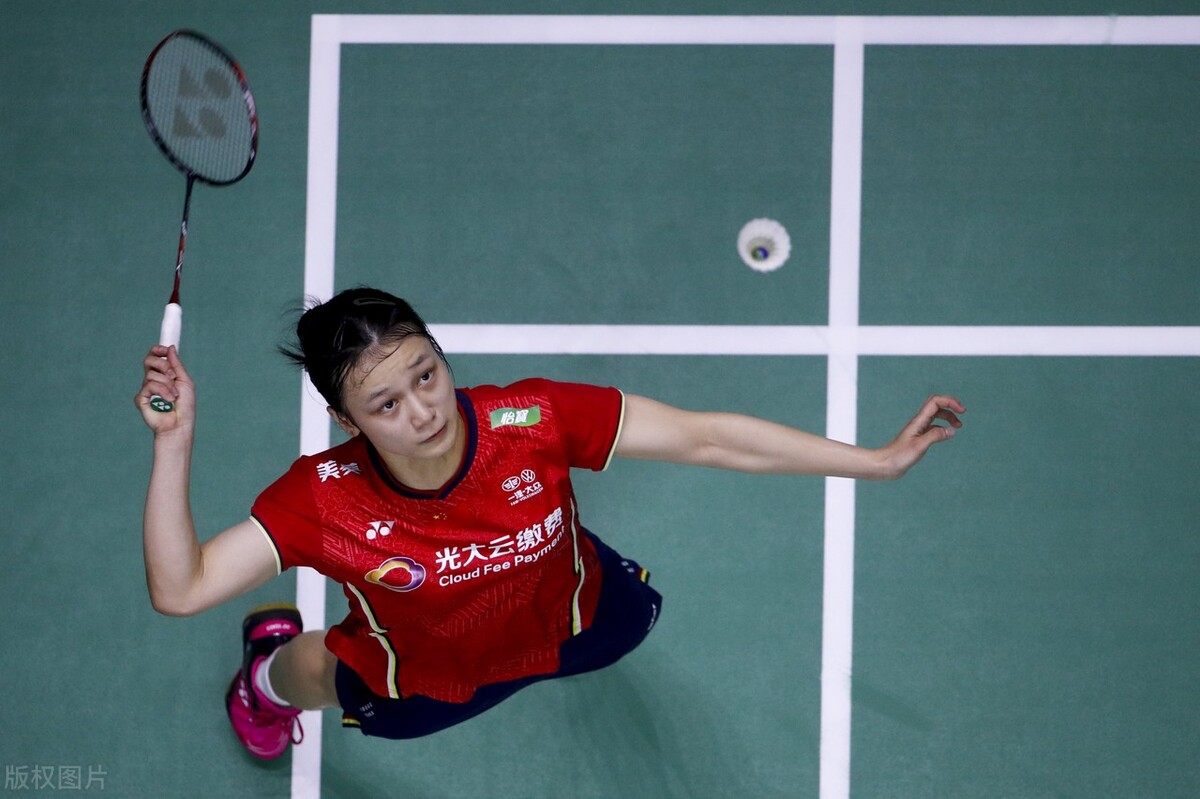 大爆冷世界冠军再次输给20岁小将,女单大爆冷