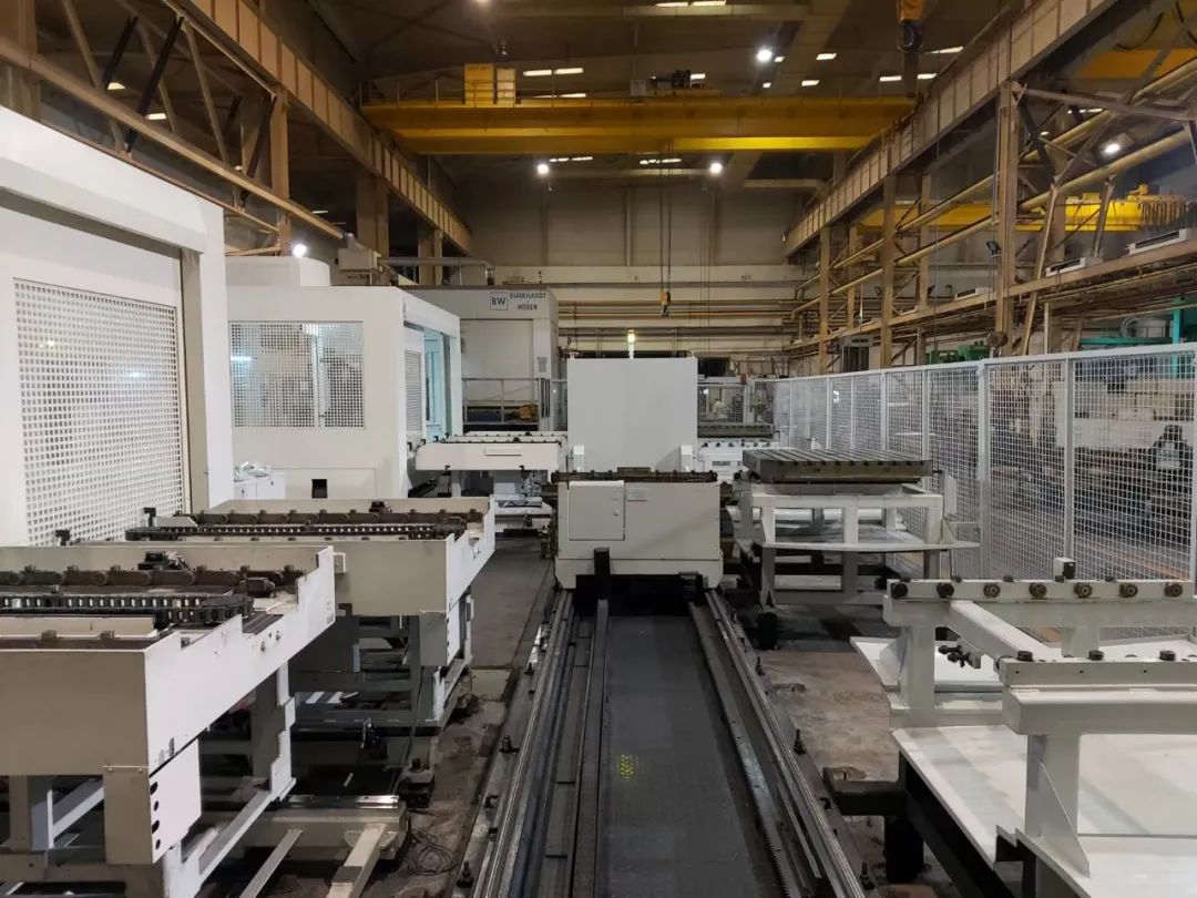 机床主轴箱体加工的关键,数控镗铣床加工箱体