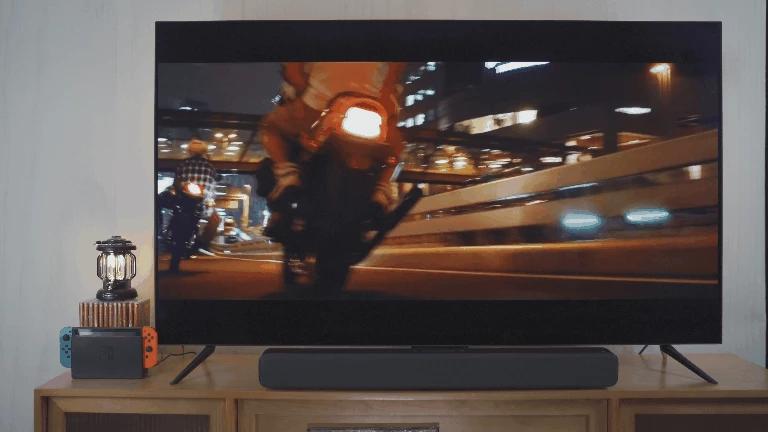 小米6oled55寸电视效果图,居家看电视氛围