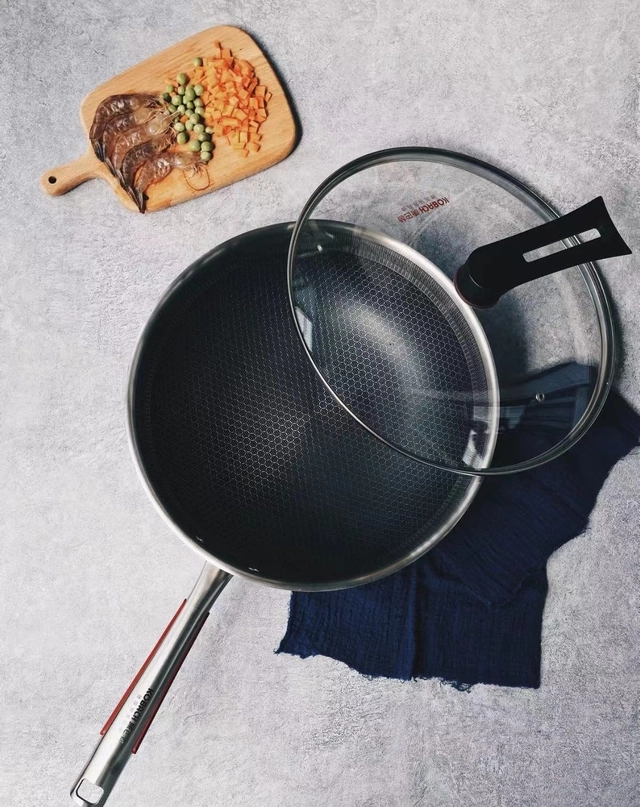 康巴赫不粘炒锅怎么开锅,康巴赫无烟不粘炒锅开锅视频