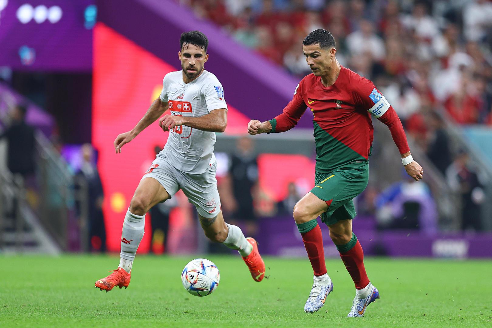 37岁的c罗能带领葡萄牙走上巅峰吗,37岁的c罗第60次帽子戏法