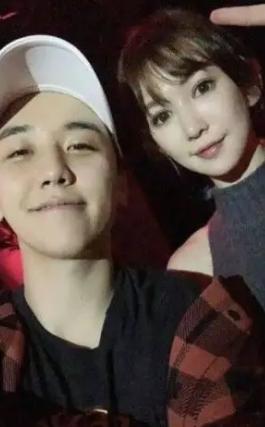 李易峰16年肇事逃逸,李易峰交通逃逸事件是真的吗