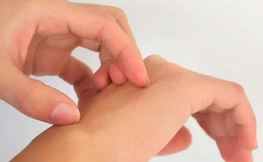 老国货万紫千红护肤甘油95ml,老牌子国货护肤品甘油推荐前十名