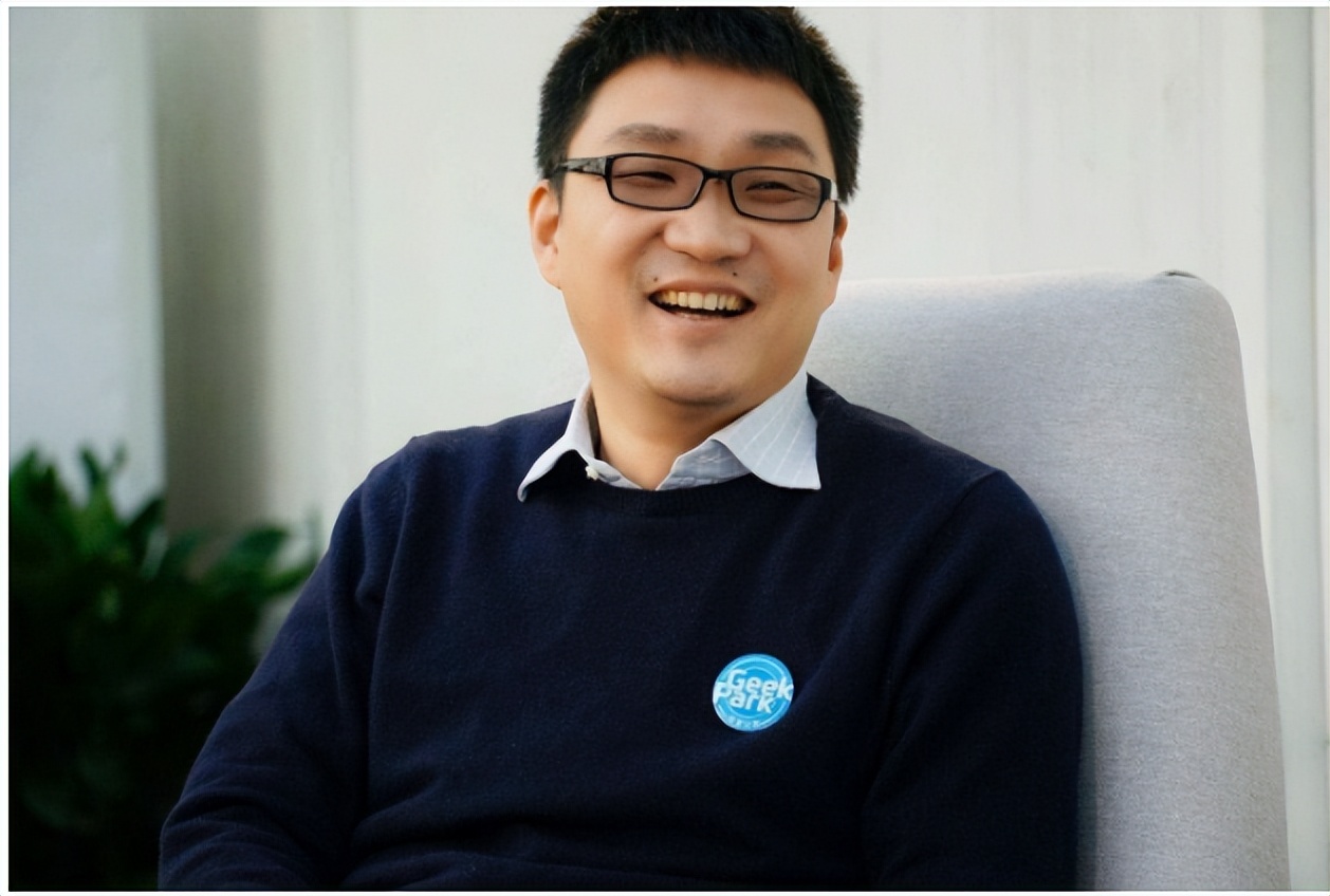 阿里巴巴董事长和马云,马云为什么辞去阿里巴巴董事长