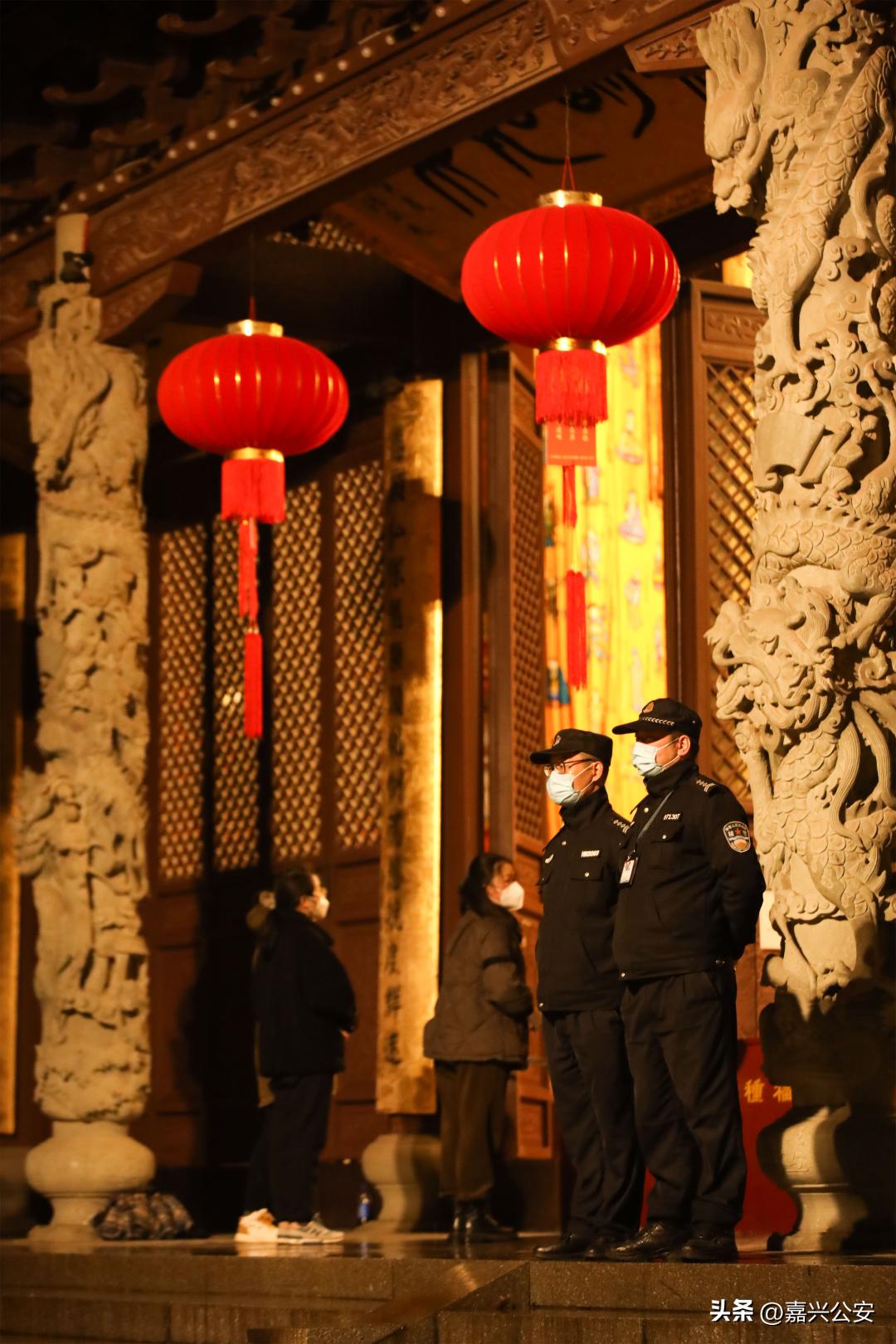 坚守!护卫平安除夕夜