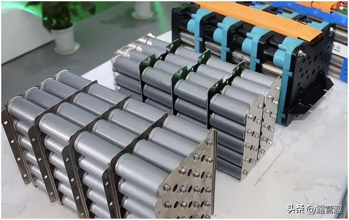 露营选择什么装备最好用,经常外出露营需要购买哪些装备